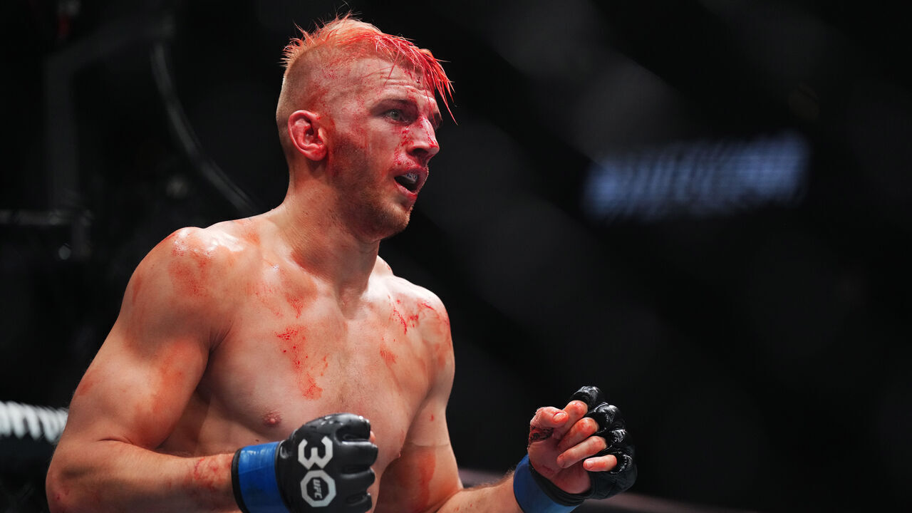 LAS VEGAS, NEVADA - JULY 08: Dan Hooker of New Zealand reacts to the start of the round during the UFC 290 event at T-Mobile Arena on July 08, 2023 in Las Vegas, Nevada.