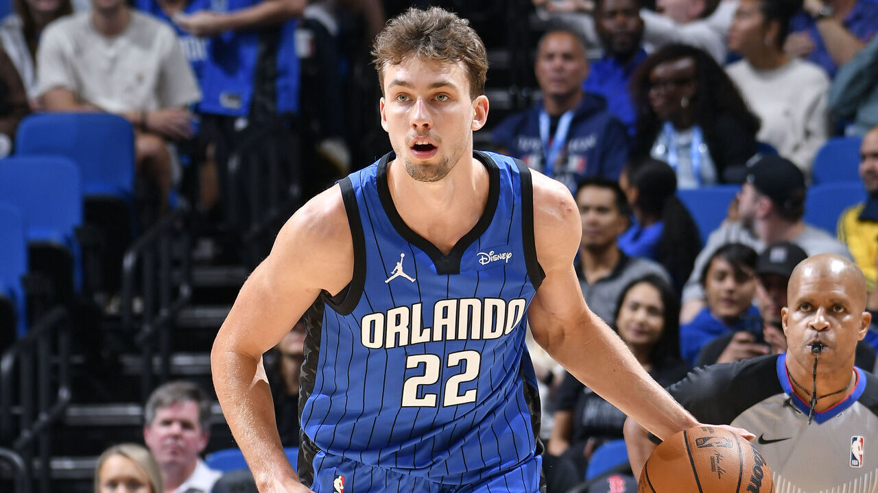ORLANDO, FL - NOVEMBER 22: Franz Wagner #22 of the Orlando Magic dribbles the ball during the game against the Denver Nuggets on November 22, 2023 at Amway Center in Orlando, Florida. Mandatory Copyright Notice: Copyright 2023 NBAE