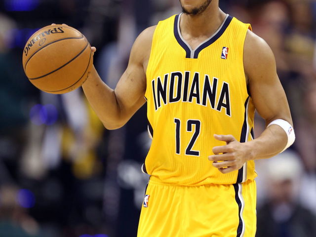 Report: Celtics interested in Evan Turner