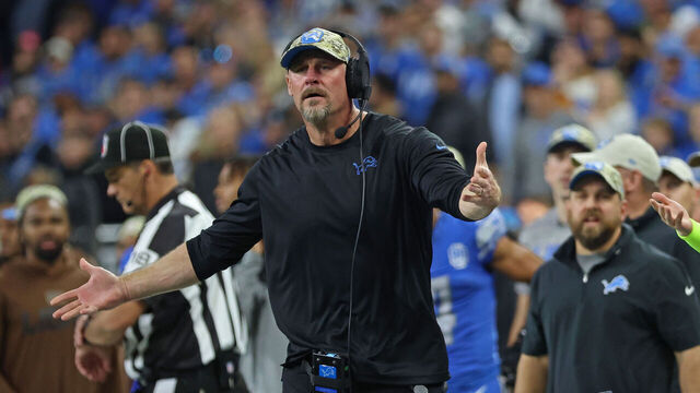 Detroit Lions head coach Dan Campbell reacts to a play during the second half of an NFL football game between the Chicago Bears and the Detroit Lions in Detroit, Michigan USA, on Sunday, November 19, 2023