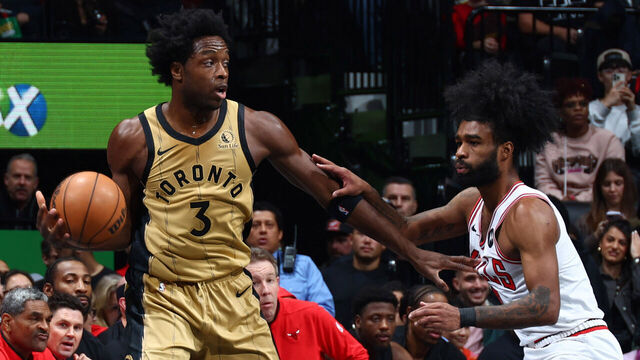 TORONTO, CANADA - NOVEMBER 24: OG Anunoby #3 of the Toronto Raptors handles the ball during the game during the In-Season Tournament on November 24, 2023 at the Scotiabank Arena in Toronto, Ontario, Canada. Mandatory Copyright Notice: Copyright 2023 NBAE