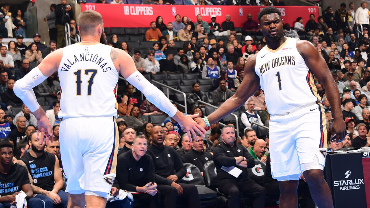 LOS ANGELES, CA - NOVEMBER 24: Zion Williamson #1 of the New Orleans Pelicans high fives Jonas Valanciunas #17 during the game against the LA Clippers during the In-Season Tournament on November 24, 2023 at Crypto.Com Arena in Los Angeles, California. NOTE TO USER: User expressly acknowledges and agrees that, by downloading and/or using this Photograph, user is consenting to the terms and conditions of the Getty Images License Agreement. Mandatory Copyright Notice: Copyright 2023 NBAE