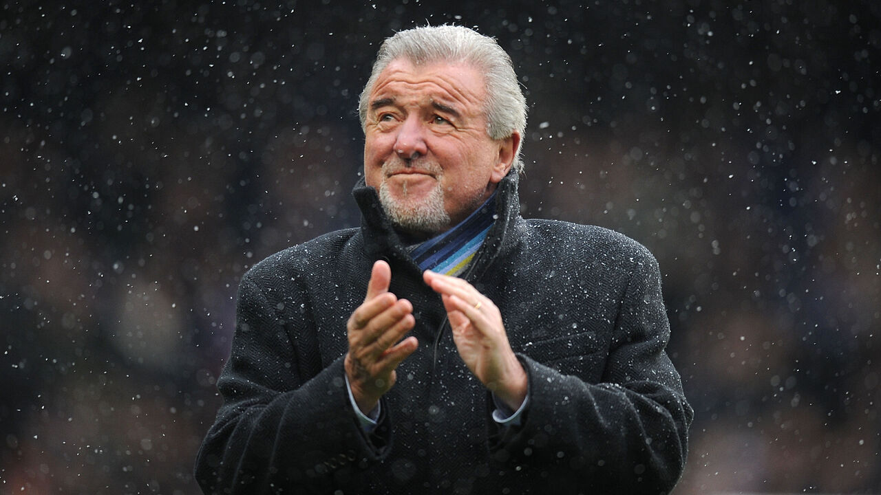 Former Chelsea player Terry Venables in paraded around the pitch at half-time