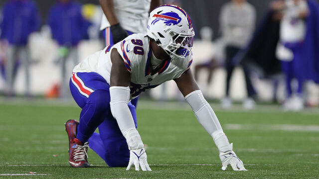 CINCINNATI, OH - NOVEMBER 05: Buffalo Bills defensive end Shaq Lawson (90) line sup for a play during the game against the Buffalo Bills and the Cincinnati Bengals on November 5, 2023, at Paycor Stadium in Cincinnati, OH.