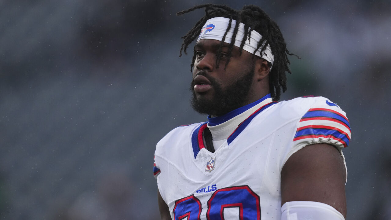 PHILADELPHIA, PENNSYLVANIA - NOVEMBER 26: Shaq Lawson #90 of the Buffalo Bills looks on against the Philadelphia Eagles at Lincoln Financial Field on November 26, 2023 in Philadelphia, Pennsylvania.