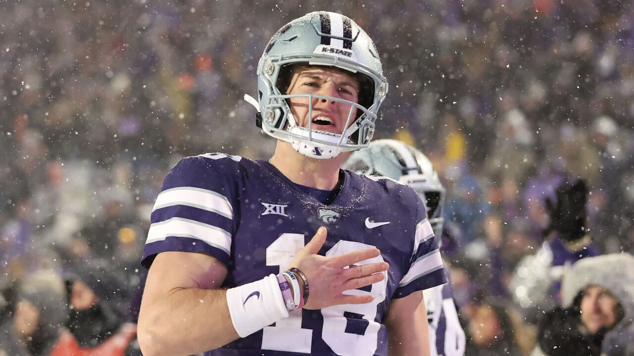 MANHATTAN, KS - NOVEMBER 25: Kansas State Wildcats quarterback Will Howard (18) celebrates after a touchdown in the third quarter of a Big 12 football game between the Iowa State Cyclones and Kansas State Wildcats on Nov 25, 2023 at Bill Snyder Family Stadium in Manhattan, KS.