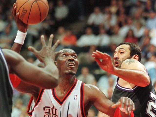 When true centers ruled the NBA