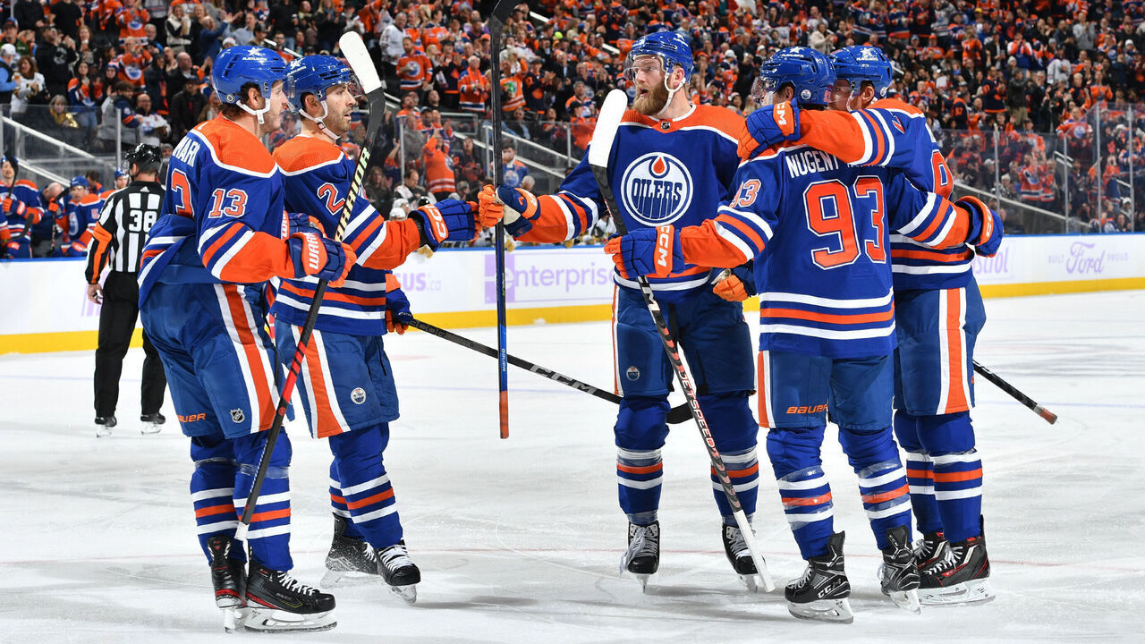 EDMONTON, CANADA - NOVEMBER 28: Mattias Janmark #13 of the Edmonton Oilers celebrates a second period goal against the Vegas Golden Knights with teammates Evan Bouchard #2, Mattias Ekholm #14, Ryan Nugent-Hopkins #93 and Connor McDavid #97 at Rogers Place on November 28, 2023, in Edmonton, Alberta, Canada.