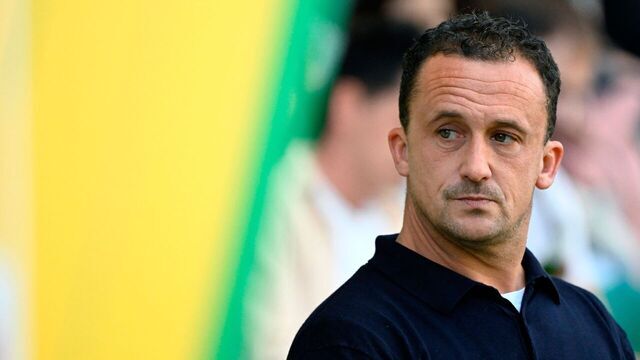 Nantes' French head coach Pierre Aristouy attends the French L1 football match between FC Nantes and FC Lorient at the Stade de la BeaujoireLouis Fonteneau in Nantes, western France on September 23, 2023.