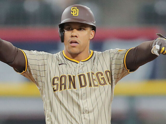 CHICAGO, IL - SEPTEMBER 30: San Diego Padres left fielder Juan Soto (22) reacts after hitting a double during a Major League Baseball game between the San Diego Padres and the Chicago White Sox on September 30, 2023 at Guaranteed Rate Field in Chicago, IL.