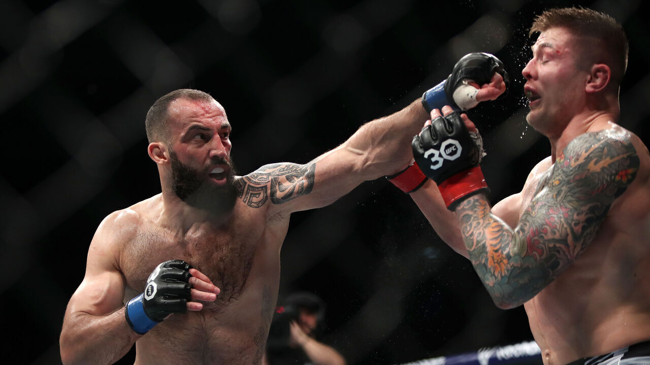 Roman Dolidze (left) in action against Marvin Vettori in their middleweight bout during UFC 286 at O2 Arena, London Picture date: Saturday March 18, 2023.