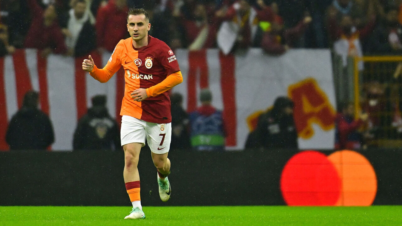 Galatasaray's Turkish forward #07 Muhammed Kerem Akturkoglu celebrates after scoring his team's third goal during the UEFA Champions League 1st round, day 5, Group A football match between Galatasaray and Manchester United at Ali Sami Yen Spor Kompleksi in Istanbul, on November 29, 2023.
