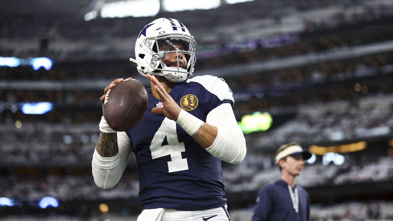 ARLINGTON, TX - NOVEMBER 23: Dak Prescott #4 of the Dallas Cowboys warms up prior to an NFL football game against the Washington Commanders at AT&T Stadium on November 23, 2023 in Arlington, Texas.