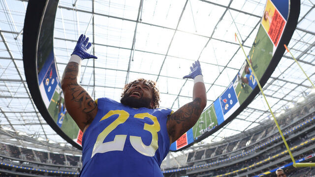 INGLEWOOD, CALIFORNIA - OCTOBER 15: Kyren Williams #23 of the Los Angeles Rams reacts towards fans before the game against the Arizona Cardinals at SoFi Stadium on October 15, 2023 in Inglewood, California.