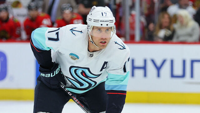 CHICAGO, ILLINOIS - NOVEMBER 28: Jaden Schwartz #17 of the Seattle Kraken looks on against the Chicago Blackhawks during the first period at the United Center on November 28, 2023 in Chicago, Illinois.