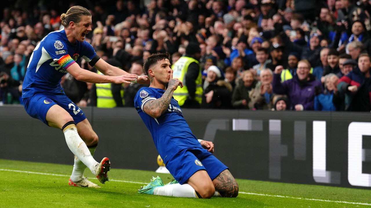 Chelsea's Enzo Fernandez (right) celebrates scoring their side's first goal of the game during the Premier League match at Stamford Bridge, London. Picture date: Sunday December 3, 2023.