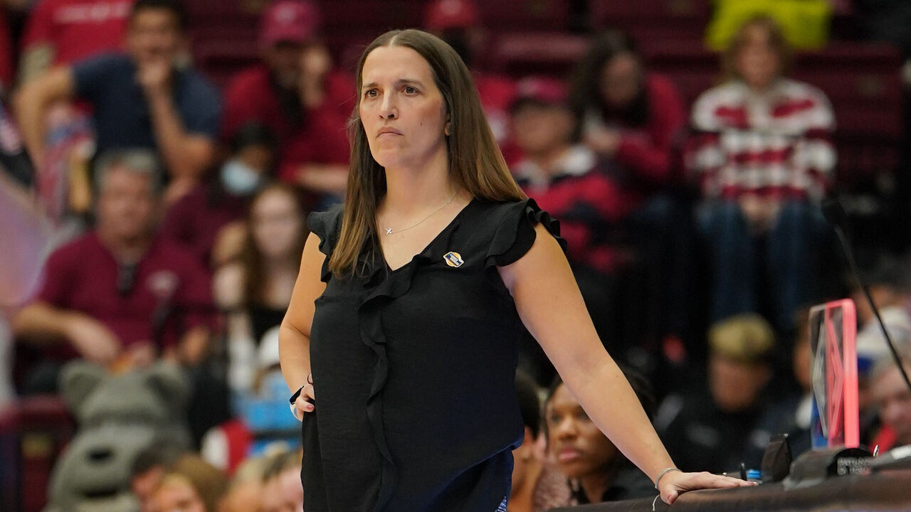 PALO ALTO, CA - MARCH 17: Head Coach Lisa Fortier of the Gonzaga University Bulldogs looks on during the first round of the 2023 NCAA Women's Basketball Tournament held at the Stanford Maples Pavilion on March 17, 2023 in Palo Alto, California.