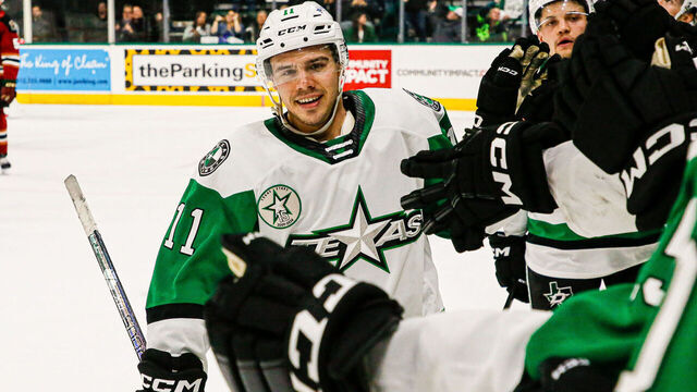 Promising Stars prospect Logan Stankoven may be small, but all he does is score