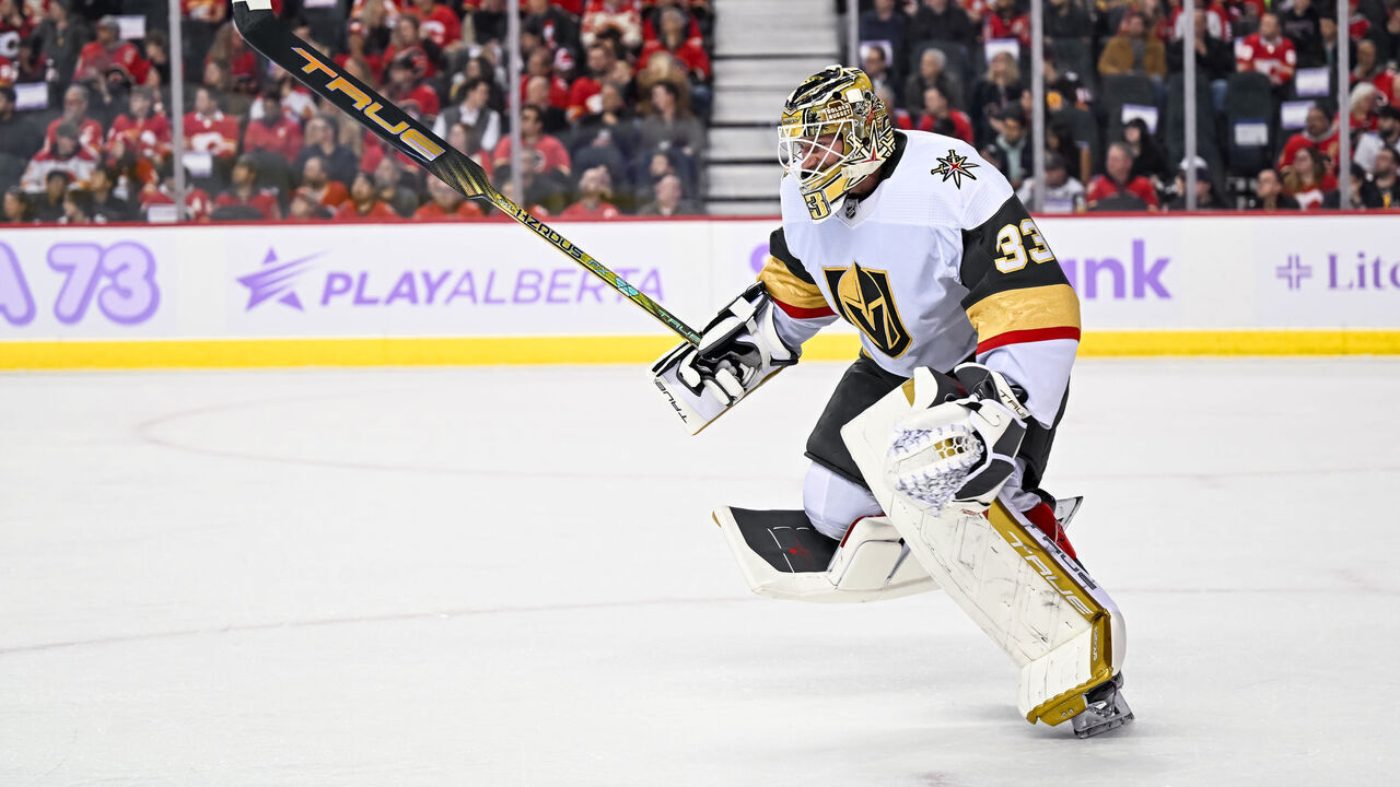 CALGARY, AB - NOVEMBER 27: Vegas Golden Knights Goalie Adin Hill (33) skates to the bench for an extra attacker during the first period of an NHL game between the Calgary Flames and the Vegas Golden Knights on November 27, 2023, at the Scotiabank Saddledome in Calgary, AB.