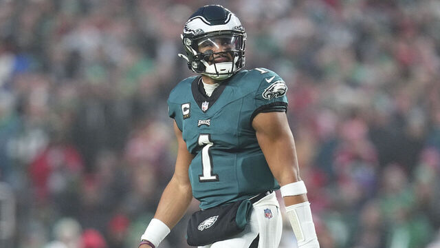 PHILADELPHIA, PENNSYLVANIA - DECEMBER 3: Jalen Hurts #1 of the Philadelphia Eagles looks on against the San Francisco 49ers at Lincoln Financial Field on December 3, 2023 in Philadelphia, Pennsylvania.