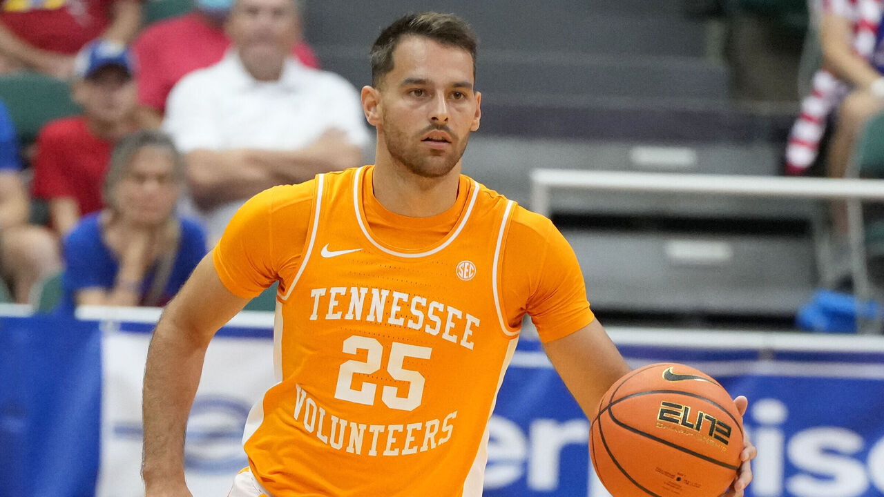 HONOLULU, HI - NOVEMBER 22: Santiago Vescovi #25 of the Tennessee Volunteers dribbles up court during a college basketball game against the Kansas Jayhawks during the consolation game of the Allstate Maui Invitational at the SimpliFi Arena at Stan Sheriff Center on November 22, 2023 in Honolulu, Hawaii.