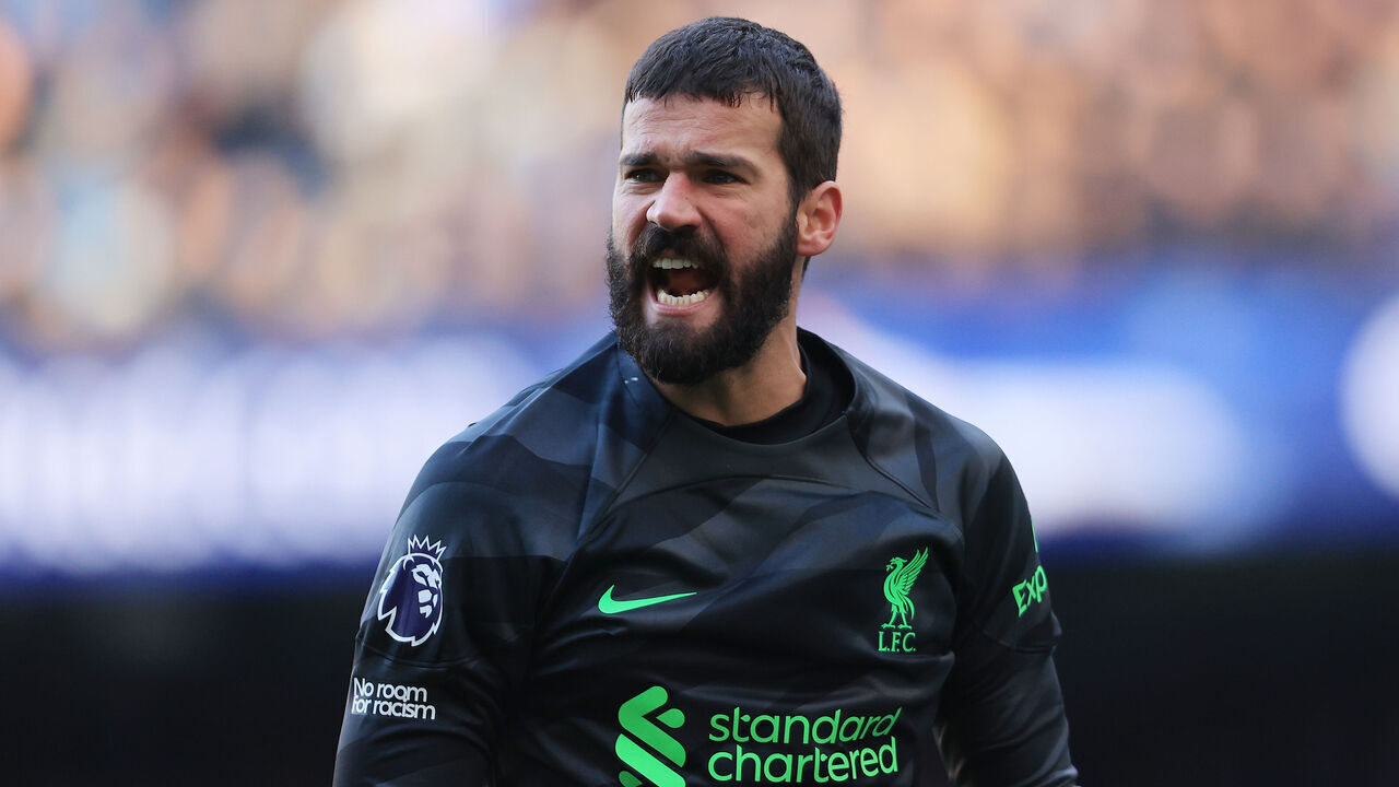 MANCHESTER, ENGLAND - NOVEMBER 25: Liverpool goalkeeper Alisson Becker shouts during the Premier League match between Manchester City and Liverpool FC at Etihad Stadium on November 25, 2023 in Manchester, England.