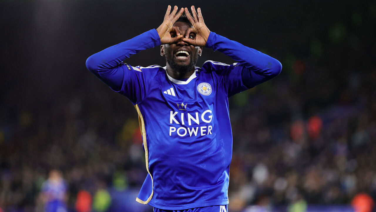 LEICESTER, ENGLAND - DECEMBER 9: Wilfred Ndidi of Leicester City celebrates after scoring to make it 4-0 during the Sky Bet Championship match between Leicester City and Plymouth Argyle at King Power Stadium on December 9, 2023 in Leicester, United Kingdom.