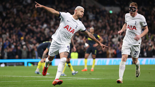 LONDON, ENGLAND - DECEMBER 10: Richarlison of Tottenham Hotspur celebrates after scoring their team's second goal during the Premier League match between Tottenham Hotspur and Newcastle United at Tottenham Hotspur Stadium on December 10, 2023 in London, England.