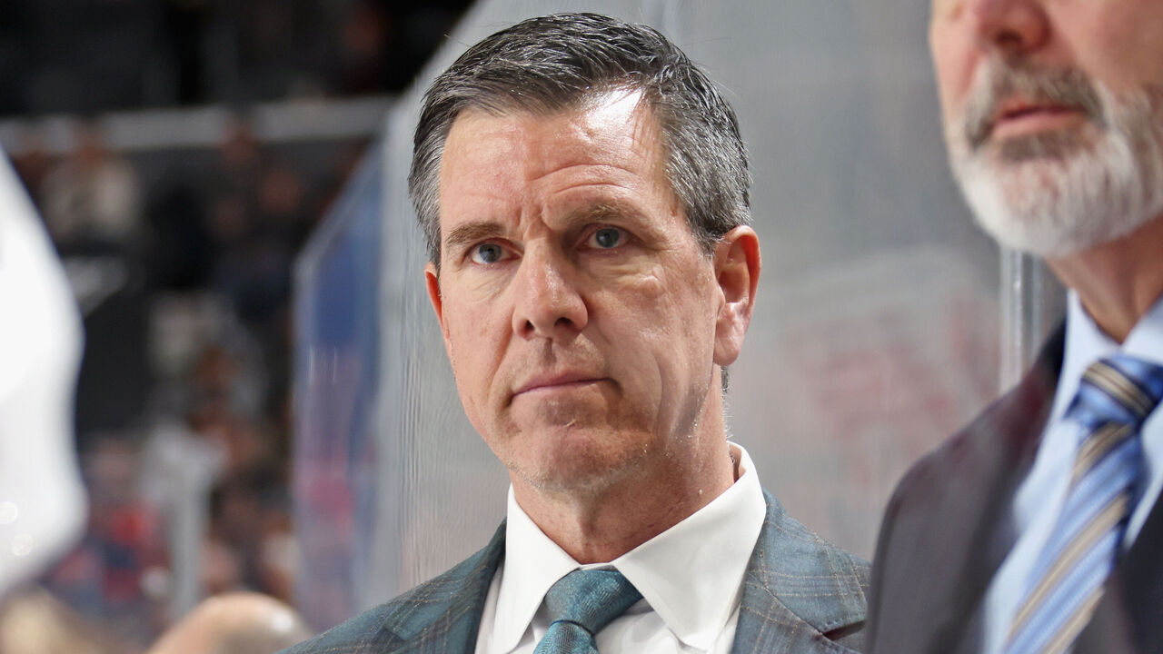 PHILADELPHIA, PENNSYLVANIA - DECEMBER 04: Head Coach of the Pittsburgh Penguins Mike Sullivan looks on during the first period of his team's game against the Philadelphia Flyers at the Wells Fargo Center on December 4, 2023 in Philadelphia, Pennsylvania.