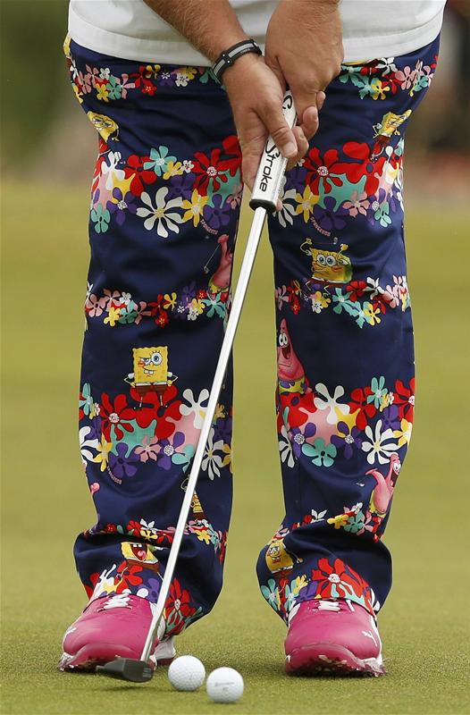 Photos: John Daly rocks SpongeBob Squarepants  um, pants