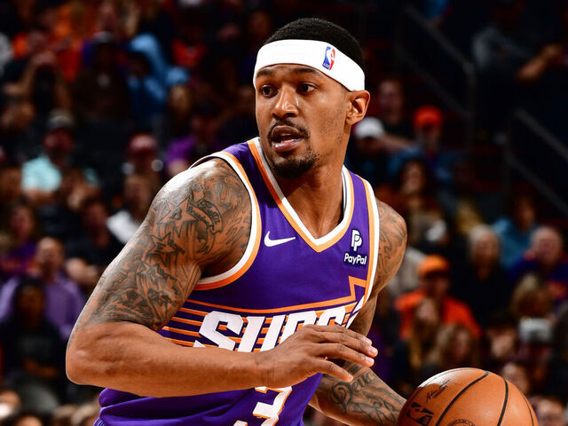 PHOENIX, AZ - DECEMBER 12: Bradley Beal #3 of the Phoenix Suns dribbles the ball during the game against the Golden State Warriors on December 12, 2023 at Footprint Center in Phoenix, Arizona. Mandatory Copyright Notice: Copyright 2023 NBAE