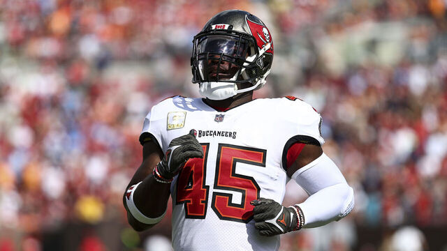 TAMPA, FL - NOVEMBER 12: Devin White #45 of the Tampa Bay Buccaneers warms up prior to an NFL football game against the Tennessee Titans at Raymond James Stadium on November 12, 2023 in Tampa, Florida.