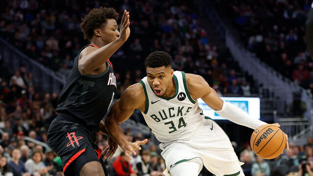 MILWAUKEE, WISCONSIN - DECEMBER 17: Giannis Antetokounmpo #34 of the Milwaukee Bucks drives to the basket during the first half of the game against the Houston Rockets at Fiserv Forum on December 17, 2023 in Milwaukee, Wisconsin.