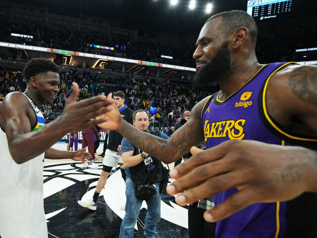 T-Wolves' Edwards: LeBron is 'the main person who I try to cook' |  theScore.com