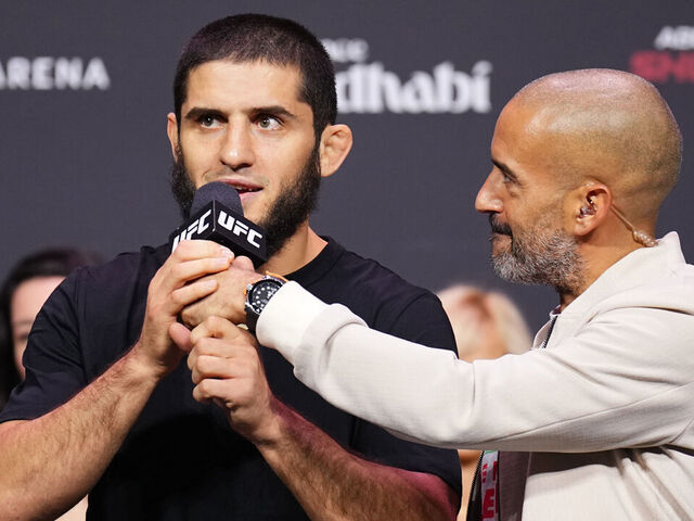 Islam Makhachev pede luta contra Leon Edwards em Abu Dhabi