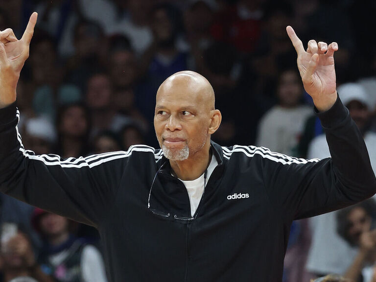 Abdul-Jabbar undergoes hip surgery, facing 3-month recovery | theScore.com