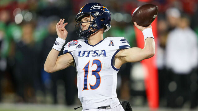 FRISCO, TX - DECEMBER 19: UTSA Roadrunners quarterback Owen McCown (13) passes during the Scooter's Coffee Frisco Bowl between the UTSA Roadrunners and the Marshall Thundering Herd on December 19, 2023 at Toyota Stadium in Frisco, TX.