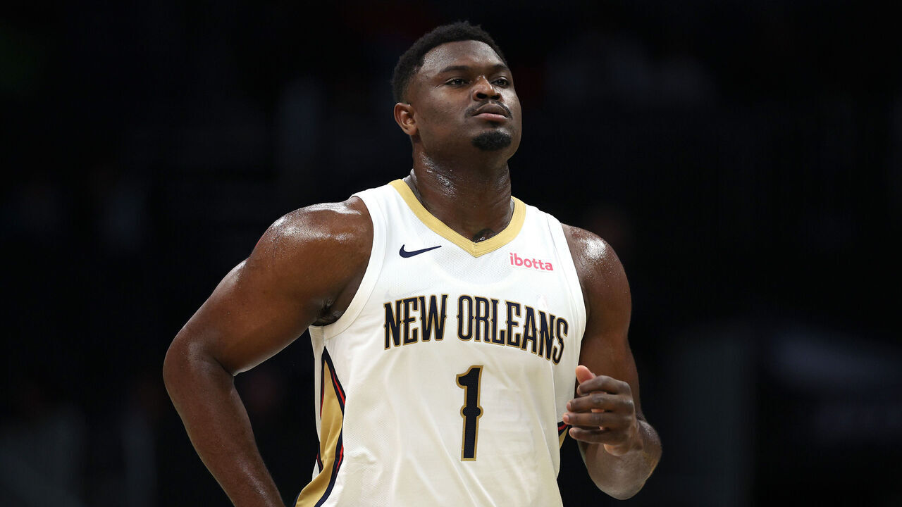CHARLOTTE, NORTH CAROLINA - DECEMBER 15: Zion Williamson #1 of the New Orleans Pelicans runs the court during the first period of the game against the Charlotte Hornets at Spectrum Center on December 15, 2023 in Charlotte, North Carolina.
