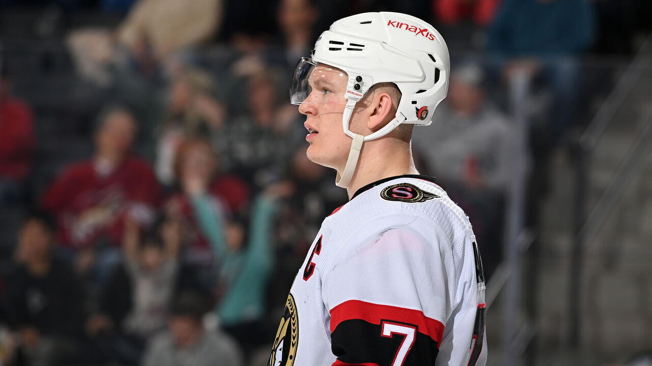 TEMPE, ARIZONA - DECEMBER 19: Brady Tkachuk #7 of the Ottawa Senators looks up ice against the Arizona Coyotes at Mullett Arena on December 19, 2023 in Tempe, Arizona.