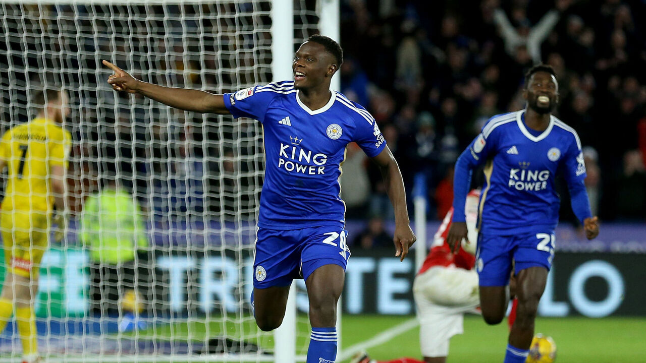 Leicester City's Patson Daka celebrates scoring his sides first goal of the game during the Sky Bet Championship match at the King Power Stadium, Leicester. Picture date: Saturday December 23, 2023.