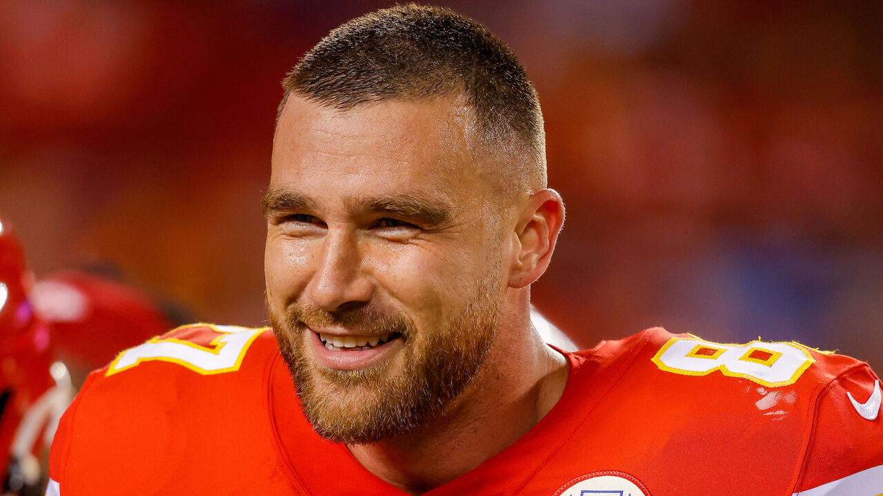 KANSAS CITY, MO - NOVEMBER 06: Travis Kelce #87 of the Kansas City Chiefs smiles after pregame warmups during pregame warmups prior to the game against the Tennessee Titans at Arrowhead Stadium on November 6, 2022 in Kansas City, Missouri.