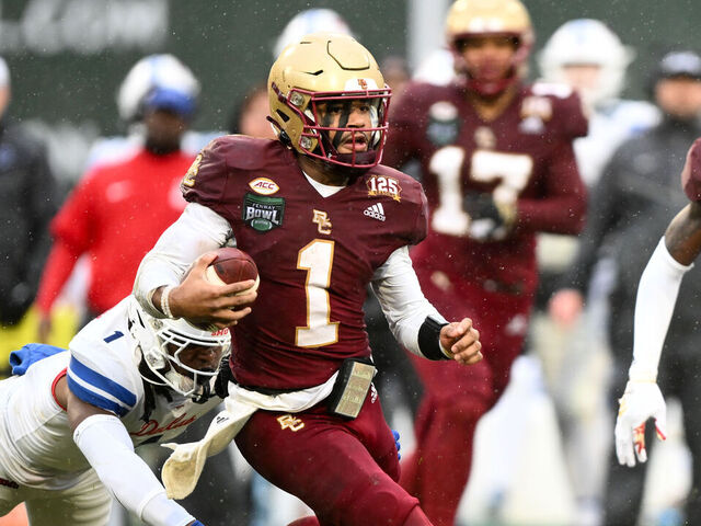 Castellanos, Boston College run over SMU in Fenway Bowl win