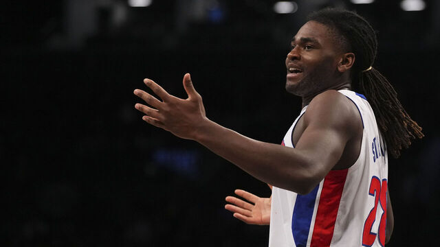 NEW YORK, NEW YORK - DECEMBER 23: Isaiah Stewart #28 of the Detroit Pistons reacts against the Brooklyn Nets in the second half at Barclays Center on December 23, 2023 in the Brooklyn borough of New York City. The Nets defeated the Pistons 126-115.