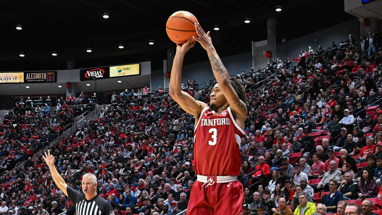 SAN DIEGO, CA - DECEMBER 21: Stanford Cardinal guard Kanaan Carlyle (3) shoots a three point shot during a college basketball game between the Stanford Cardinal and the San Diego State Aztecs on December 21, 2023, at Viejas Arena at Aztec Bowl in San Diego, CA.
