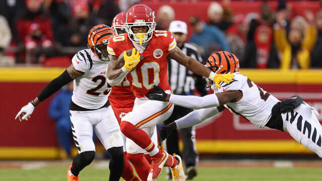 KANSAS CITY, MISSOURI - DECEMBER 31: Isiah Pacheco #10 of the Kansas City Chiefs runs with the ball during the second quarter against the Cincinnati Bengals at GEHA Field at Arrowhead Stadium on December 31, 2023 in Kansas City, Missouri.