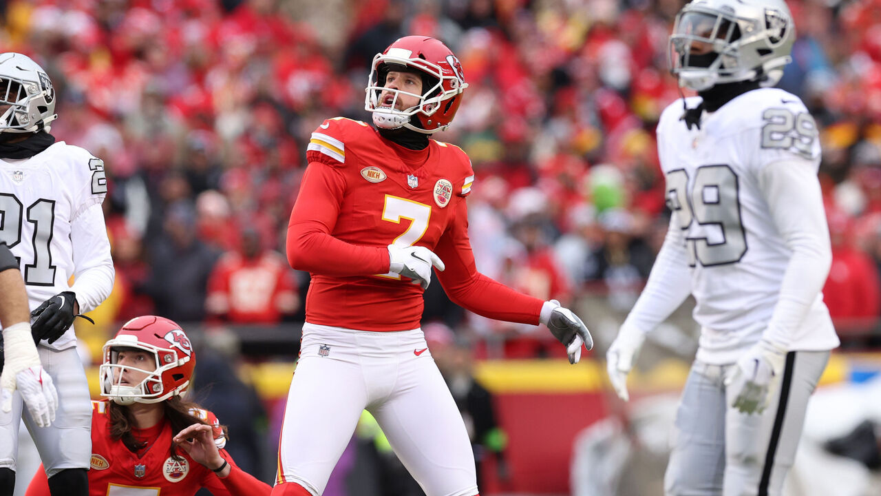 KANSAS CITY, MISSOURI - DECEMBER 25: Harrison Butker #7 of the Kansas City Chiefs reacts after missing a field goal during the second quarter against the Las Vegas Raiders at GEHA Field at Arrowhead Stadium on December 25, 2023 in Kansas City, Missouri.