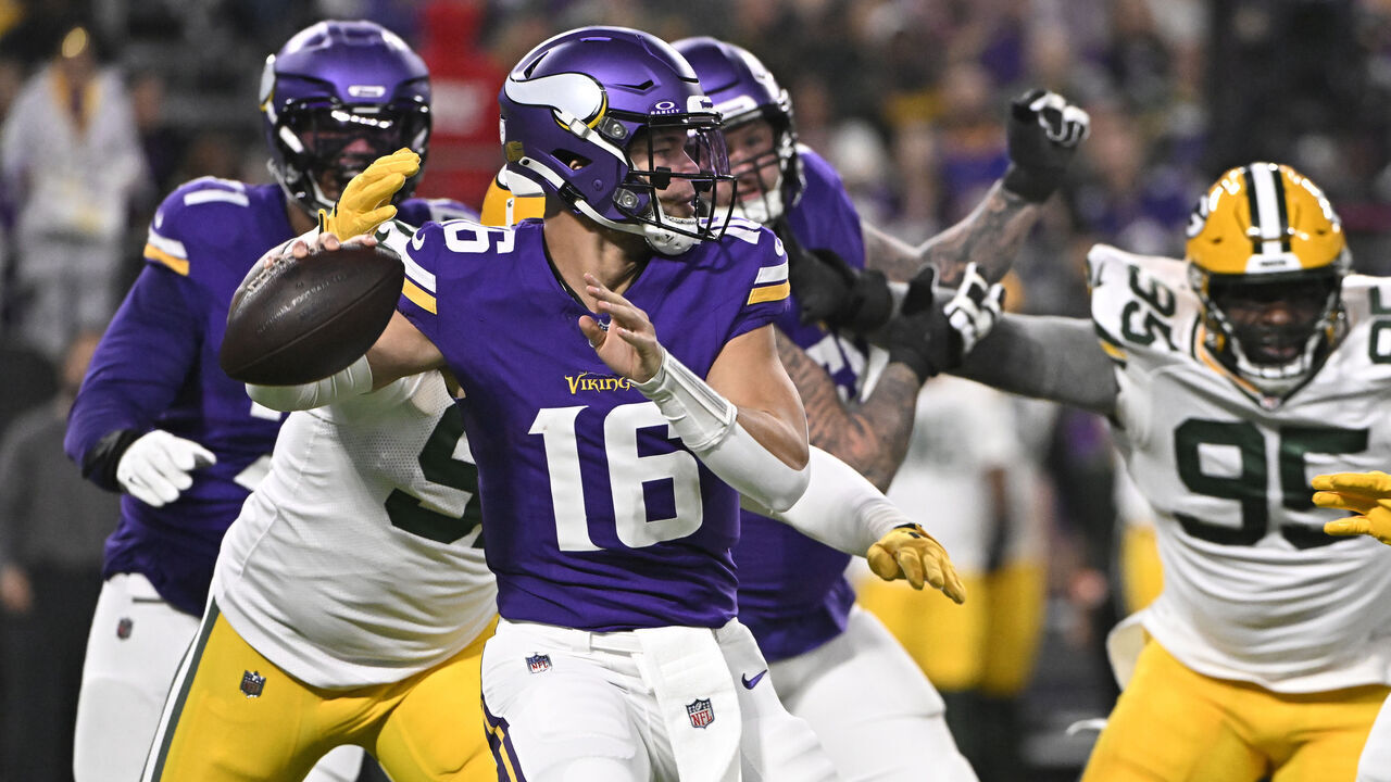 MINNEAPOLIS, MINNESOTA - DECEMBER 31: Jaren Hall #16 of the Minnesota Vikings looks to pass during the first quarter against the Green Bay Packers at U.S. Bank Stadium on December 31, 2023 in Minneapolis, Minnesota.