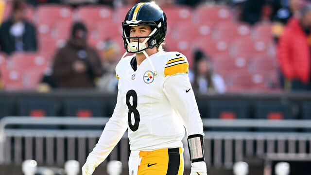 CLEVELAND, OHIO - NOVEMBER 19: Kenny Pickett #8 of the Pittsburgh Steelers looks on prior to a game against the Cleveland Browns at Cleveland Browns Stadium on November 19, 2023 in Cleveland, Ohio.