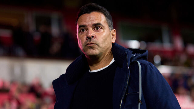 GIRONA, SPAIN - DECEMBER 18: Head Coach Miguel Angel Sanchez 'Michel' of Girona FC looks on prior to the LaLiga EA Sports match between Girona FC and Deportivo Alaves at Montilivi Stadium on December 18, 2023 in Girona, Spain.