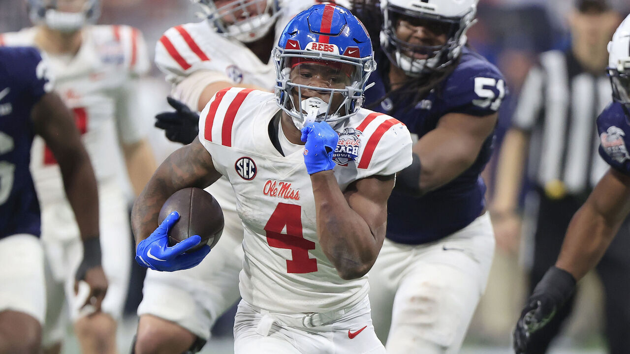 ATLANTA, GA - DECEMBER 30: Mississippi Rebels running back Quinshon Judkins (4) rushes during the Saturday afternoon Chick-fil-A Peach Bowl game between the Penn State Nittany Lions and the Ole Miss Rebels on December 30, 2023 at the Mercedes-Benz Stadium in Atlanta, Georgia.